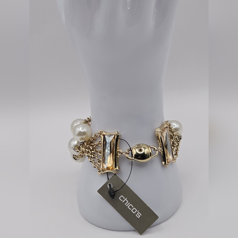 CHICO'S Emma Mag Faux Pearl and Light Pink Glass Bracelet W/ Magnetic Closure‎ - Picture 6 of 13
